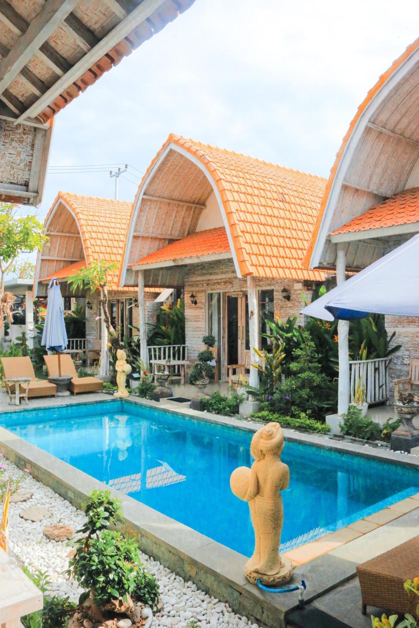 The Box Paradise Cottage Batununggul Buitenkant foto